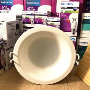 anh chup thuc te den led am tran dn060b 1