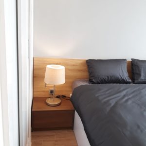 hinh anh thuc te den de ban philips